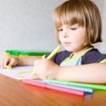 Baby Left-Handed: When to Tell and What's the Benefit